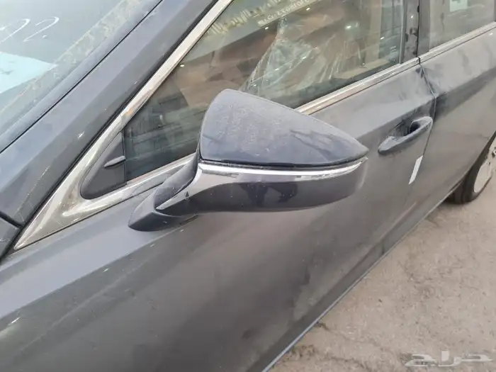 ليكزس ES300 AH 2025 2