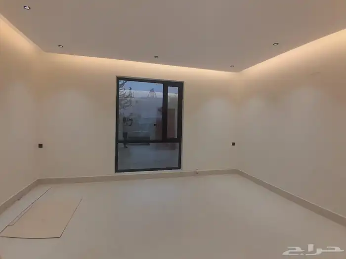 للبيع شقه دور ثاني مع ملحق من 7غرف المصعد شغال جاهز ب 590الف 3