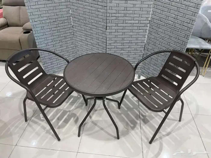 كرسيين وطاوله خارجيه مقاومه لشمس ولمطر 4