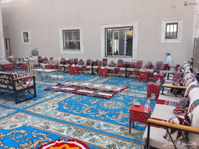 تأجير كوشات مداخل مرايات عقود ورد منسقين كراسي طاولات زل 19