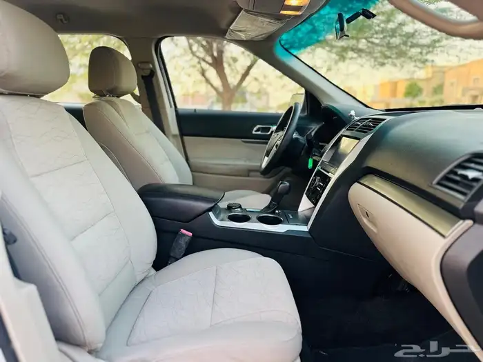 إكسبلور2014دبل بحاله ممتازه جدن 18