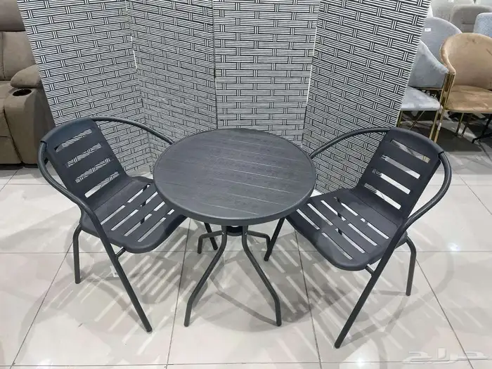 كرسيين وطاوله خارجيه مقاومه لشمس ولمطر 3