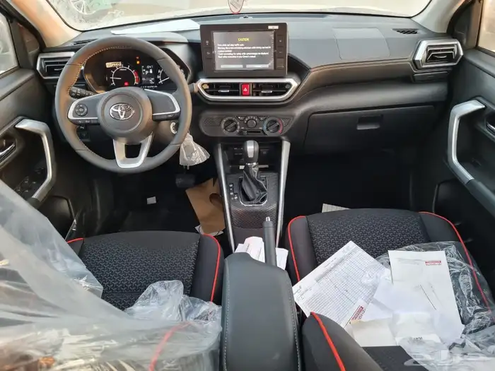 تويوتا رايز فئة لمتد فل كامل عروض يومية بسعر الكاش والاقساط 5