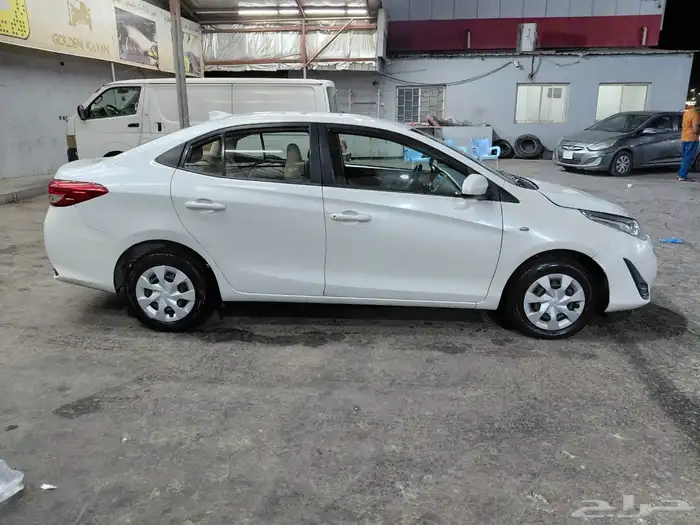 Toyota Yaris (2020 Automatic) 5