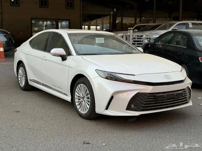 كامري LE بنزين 2025 أقل سعر ( سعودي) 1