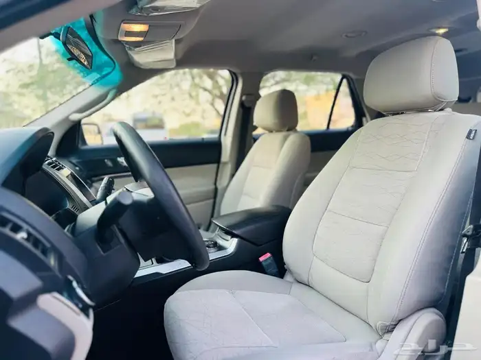 إكسبلور2014دبل بحاله ممتازه جدن 10