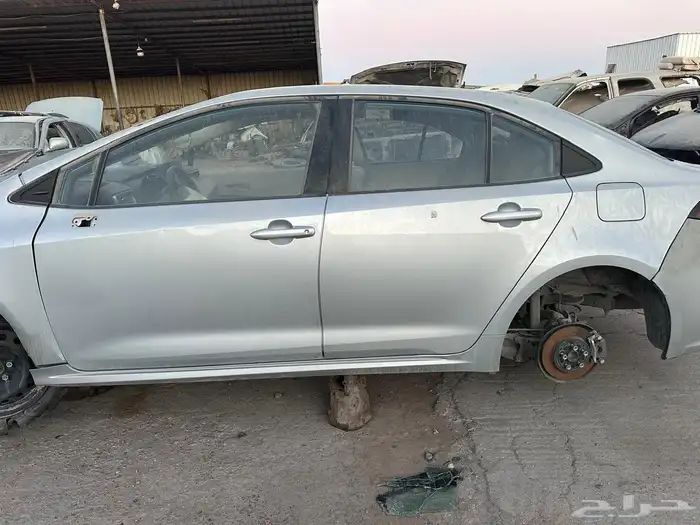 لبيع قطع غيار كورولاء 2020 2