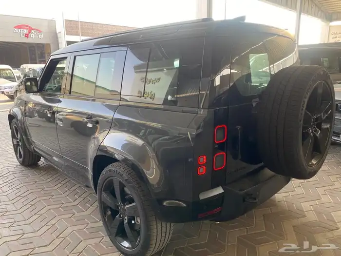 لاند روفر ديفندر 6 سلندر فل كامل موديل 2026 سعودي الناغي 4