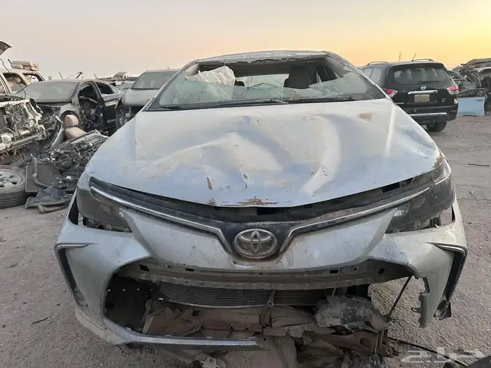 لبيع قطع غيار كورولاء 2020 1