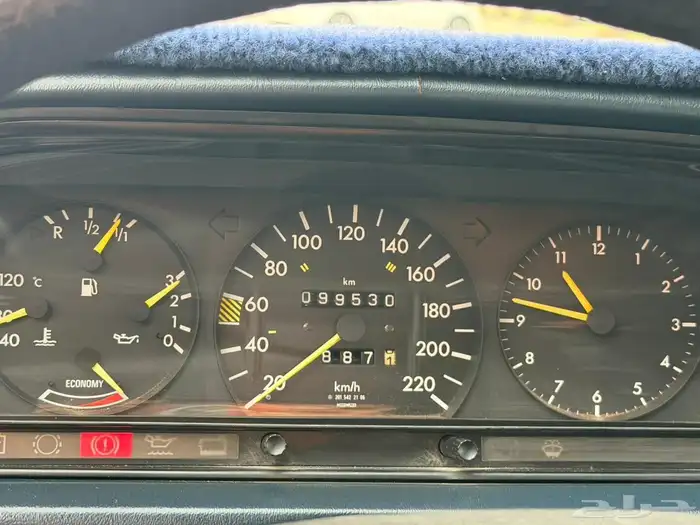 للبيع مرسيدس حجم 190 E موديل 85 9