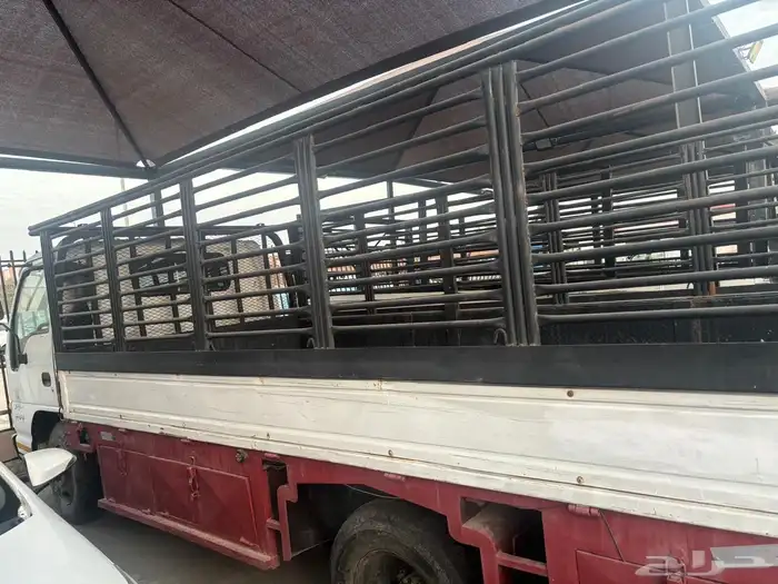 للبيع دينه اسوزو 2004 3