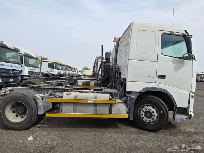 راس تريله فولفو2011 3