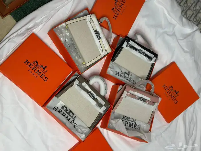 شنط تقليد ماركه هاي كواليتي والماستر وإكسسوارات 47