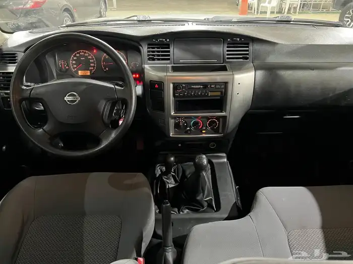 جيب نيسان اربع ابواب موديل 2009 11