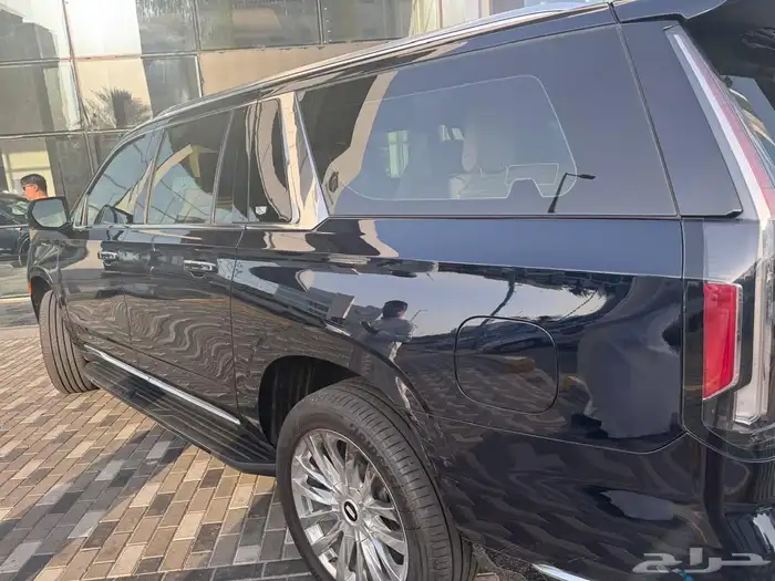 اسكاليد 2021 طويل للبيع 1