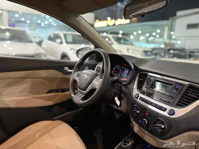 للبيع هيونداي اكسنت موديل 2023 استاندر 14