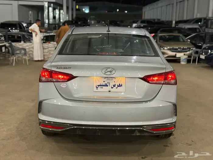 للبيع هيونداي اكسنت موديل 2023 استاندر 7