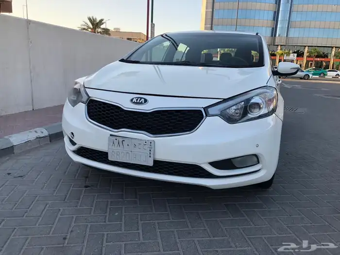 كيا سيراتو موديل 2014 هاتشباك كامله 0