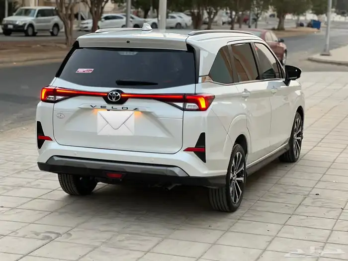 فيلوز 2024 مخزنه 10