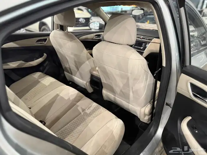 ام جي 5 MG 2023 (( تم البيع )) 26