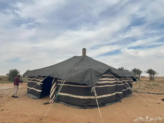 بيت شعر ملكي 8 8 نضيف مع ملحقاته مدخنه وشراع ضد الماء حايل 0