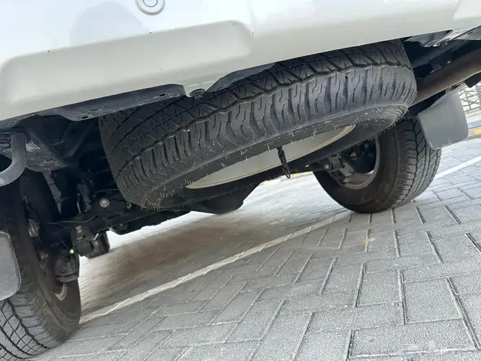 برادو 2023 عبداللطيف شبه جديد 18