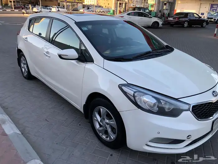 كيا سيراتو موديل 2014 هاتشباك كامله 10