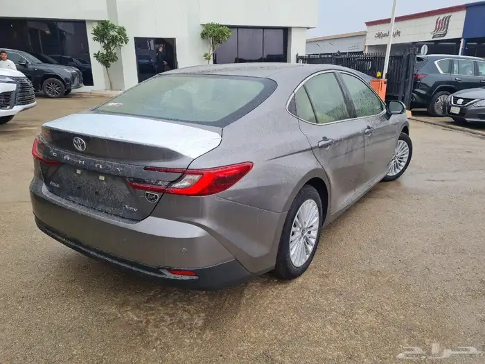 كامري E بلس هايبرد 2025 كاش واقساط 4