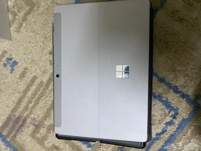 تاب لاب مايكروسوفت Go 3 9