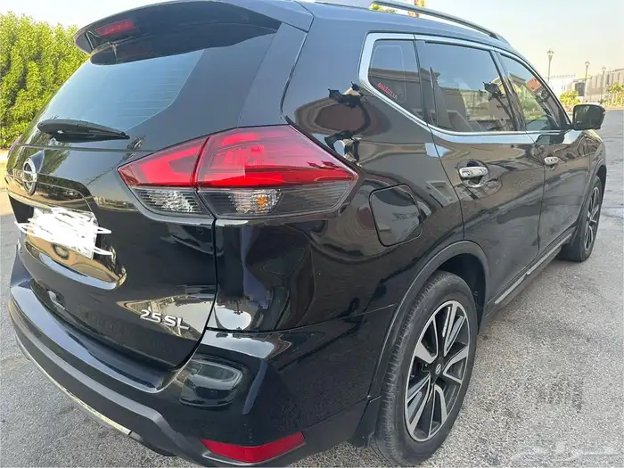 للبيع نيسان اكس تريل موديل 2022 فل اوبشن 6