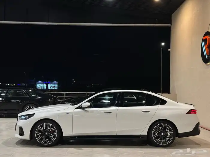 بي ام دبليو 520i kit M 2025 بلاك ادشن . رصد الفخامة 5