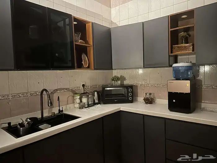 جده حي الصفا عند مطعم اسماك 4