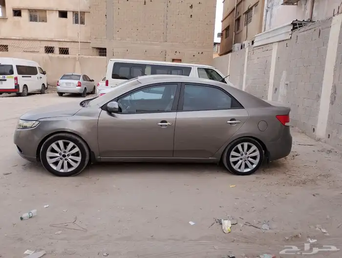 سيارة كيا سيراتو 2012 فل 1