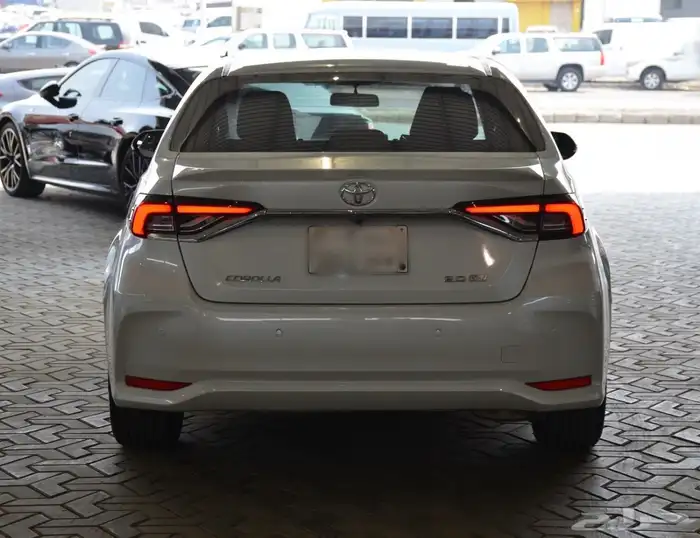 تويوتا كورولا 2024 GLI 3