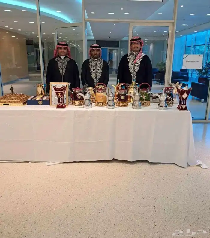 قهوجين وصبابين رجال ونساء 3