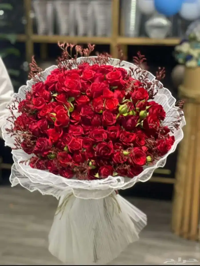 هدايا   ورد  ورد طبيعي  وردصناعي  باقة ورد  تغليف 0