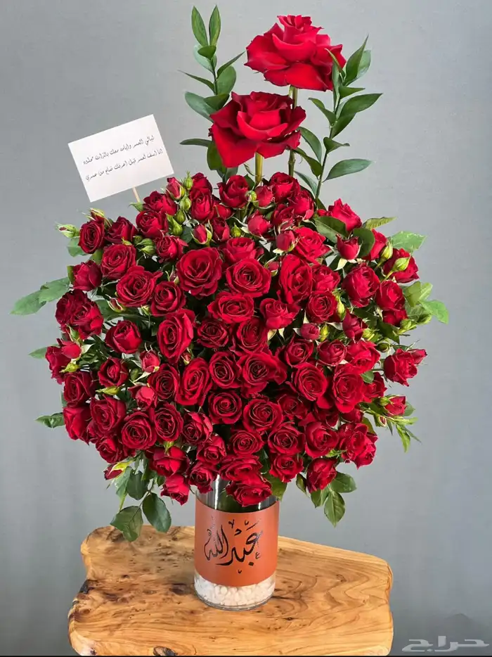 هدايا   ورد  ورد طبيعي  وردصناعي  باقة ورد  تغليف 42