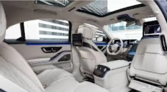 للإيجار مع السايق روز رايز 2