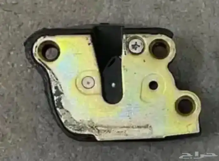 قفل كامري 98 2002 0