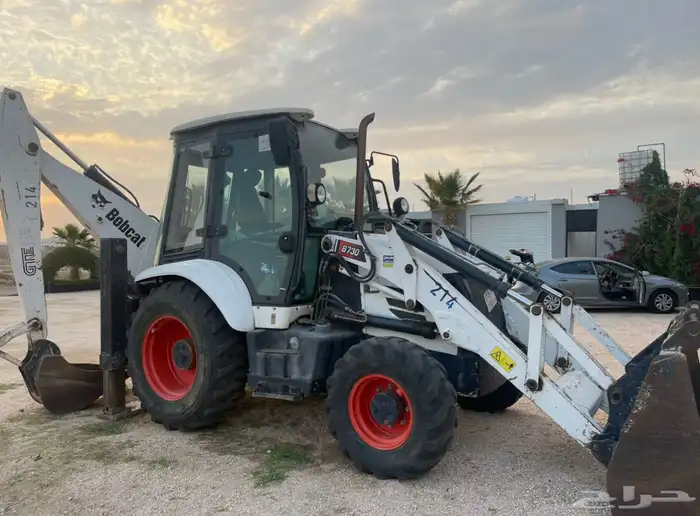 JCB عرجا دبل 2017 للايجار الشهري 0