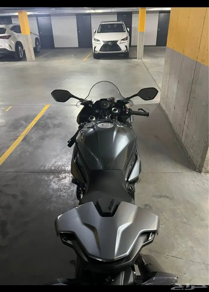 للبيع دباب بي ام دبليو اس 1000 ار ار BMW S1000rr 0