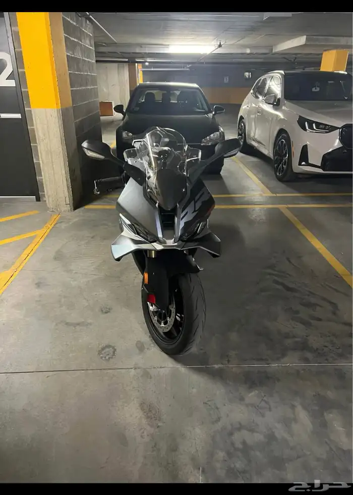 للبيع دباب بي ام دبليو اس 1000 ار ار BMW S1000rr 1