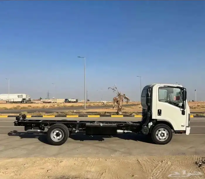 عرض خاص ايسوزو دينا 4 طن - 4.95 متر 2025 1