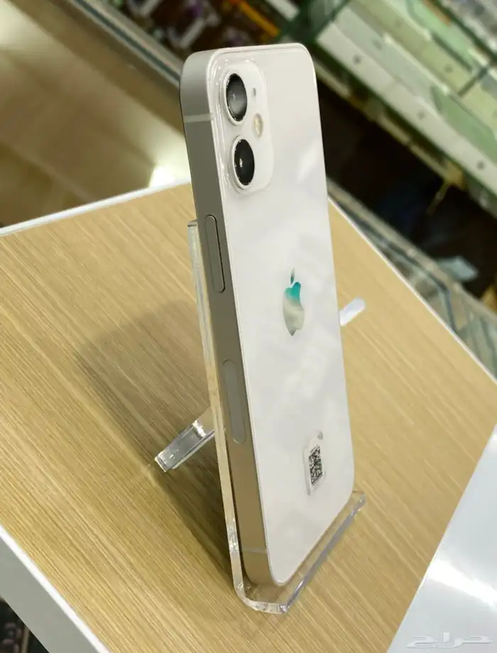 آيفون 12 ميني 3