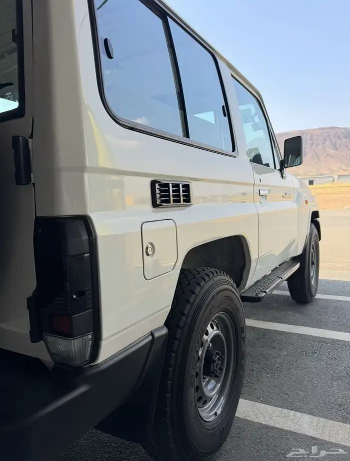 للبيع ربع 2021 بوليسي دفلك وارد وليد شبه الجديد 3