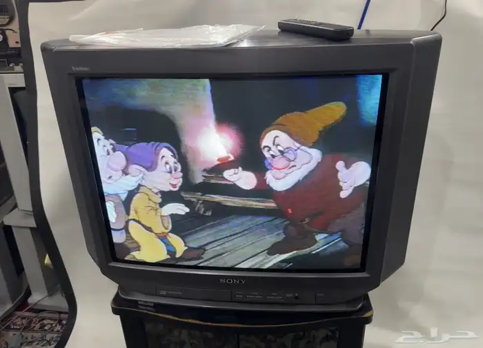 تلفزيون سوني قديم 7