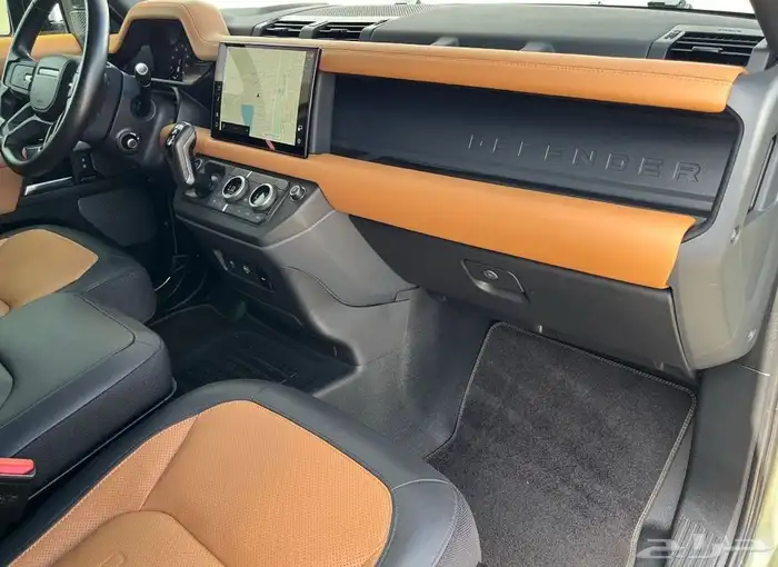 ثم البيع DEFENDER 110 X ديفندر لاند روفر موديل 2023 16