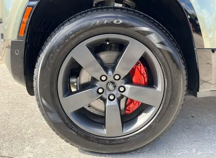 ثم البيع DEFENDER 110 X ديفندر لاند روفر موديل 2023 12