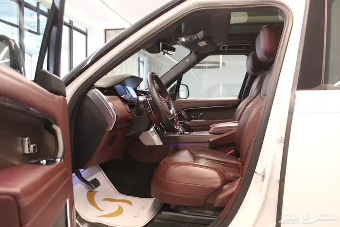 رنج روفر اوتوبيقرافي 2022 11