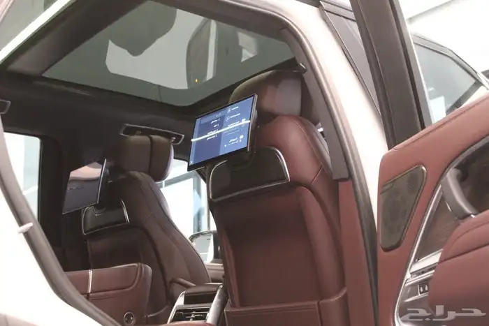 رنج روفر اوتوبيقرافي 2022 8